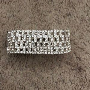 Stretch blingy bracelet